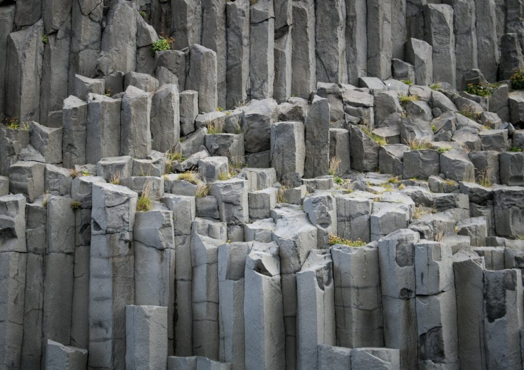 natural stone in landscaping